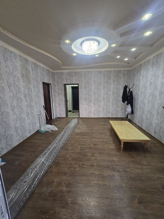 Зудлик билан сотилади 2 хона 50м² 5 этаж 8 эт дом вокзал буюк супер ма