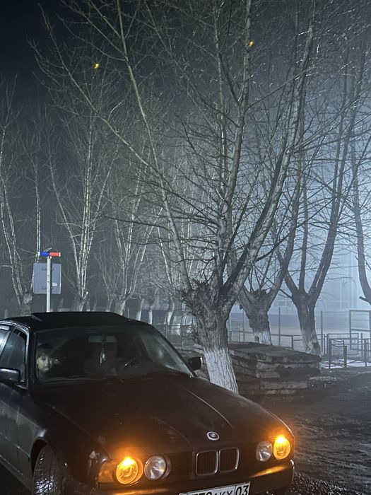 Продам бмв е34.