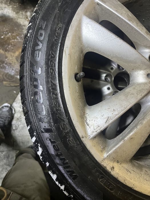 Диски вместе с покрышкой