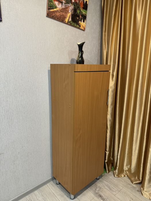 Продам шкаф срочно