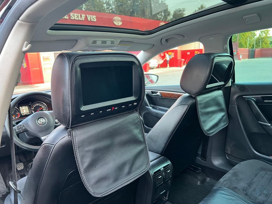 Volkswagen Passat B7 2011