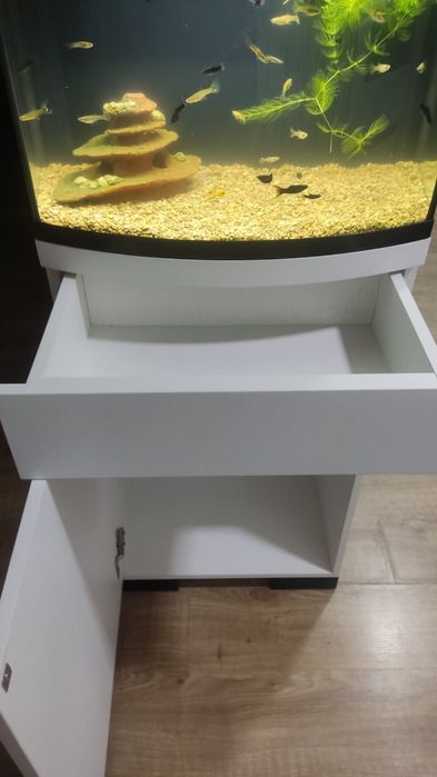 Продам аквариум AQUEL