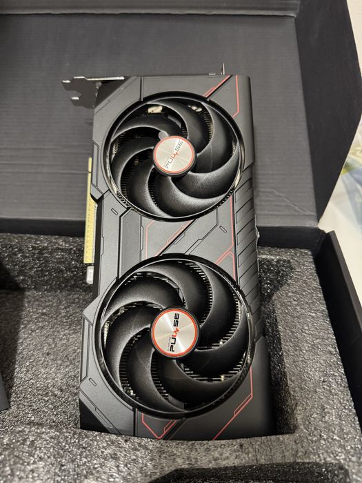 AMD 9060XT Sapphire Pulse