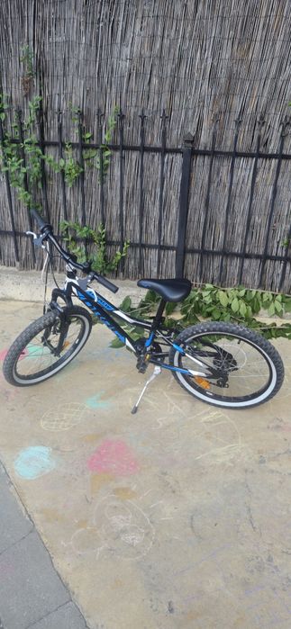 Drag Hardy Jr 20" с каска