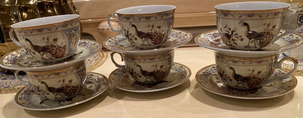 Кружки с блюдцами