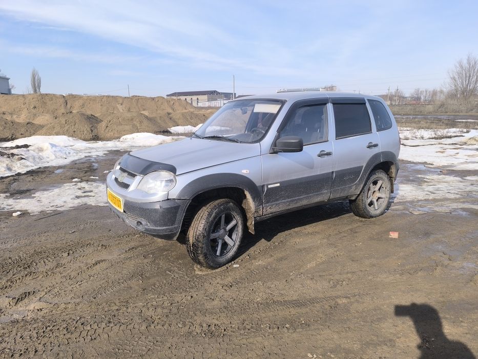 Нива Шевроле  продам