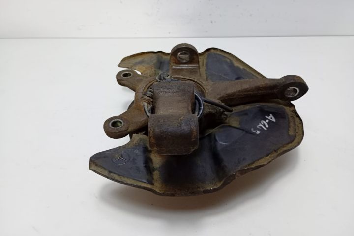 Fuzeta  dreapta fata Mercedes-Benz B-Class W245 seria