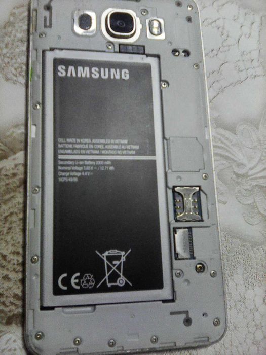 Самсунг   Галакси      .  За   части  . Дотоваряне  .