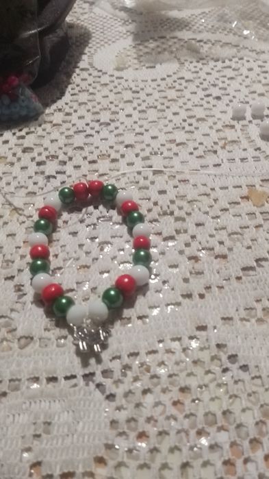 Мода изработване на гривни