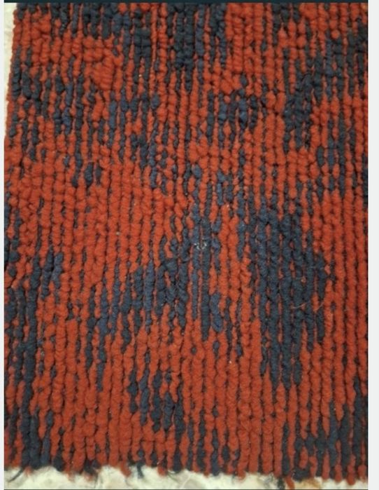 Covor roșu + negru 2,4/1,6 m