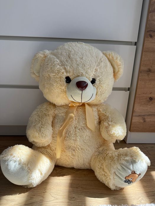 Голямо плюшено мече 60см.