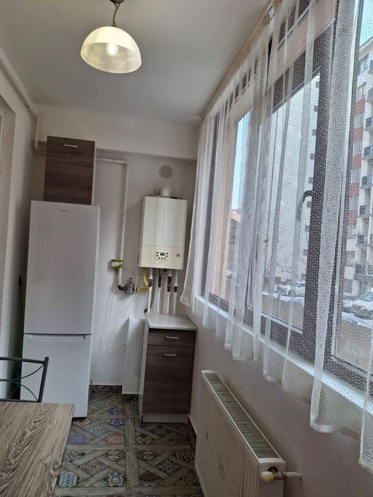 Inchiriez apartament 2 camere Ilie Petre 86,Bloc 1,Parter înalt
