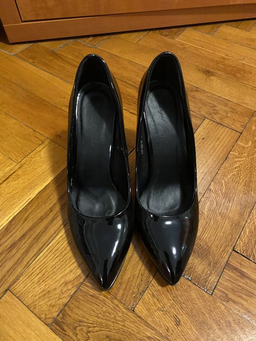 Pantofi de lac cu toc 36