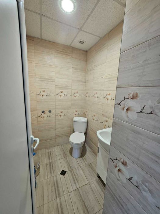 Дава се под наем Офис в Шумен, Басейна - 30 кв.м за 204 € - Снимка #4