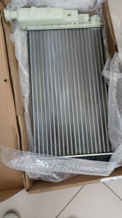 Радиатор Peugeot 405