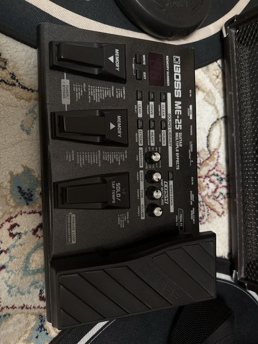 Продам педаль эффектов процессор