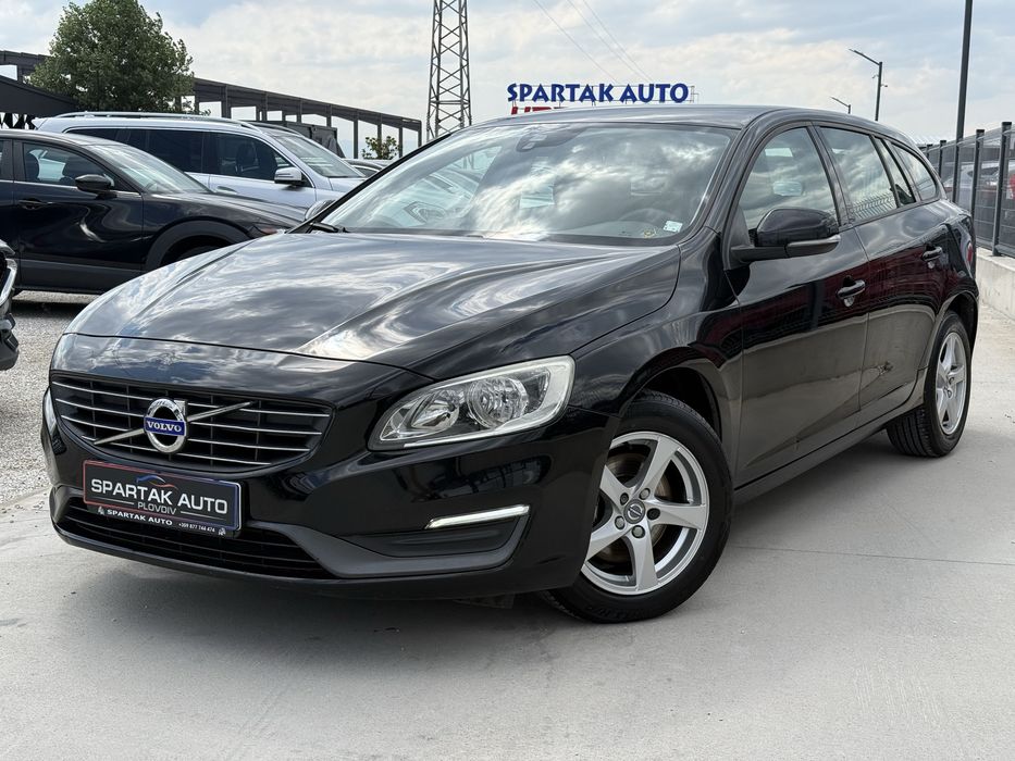 Volvo V60 1.6D* 2016г* АВТОМАТИК* 154.000КМ* СЕРВИЗНА*