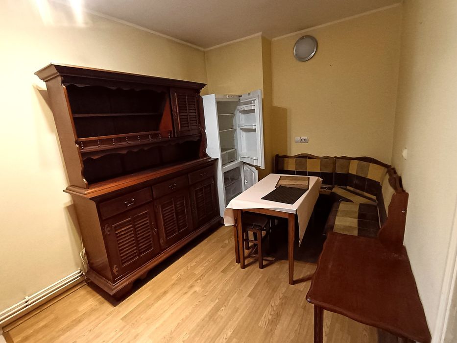 Apartament de închiriat