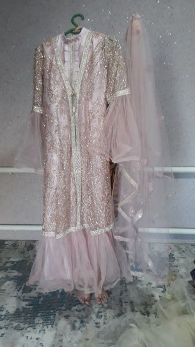 Той либоси ансабл