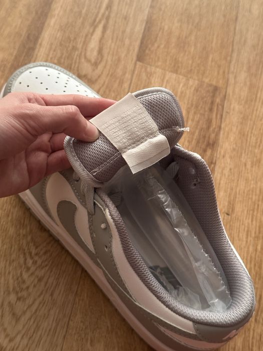 Продам кроссовки nike