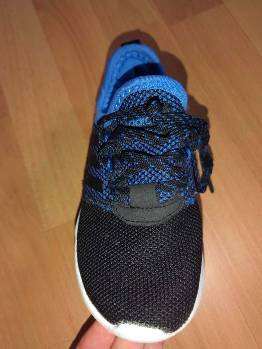 Маратонки за момче, много запазени. Купени от Германия