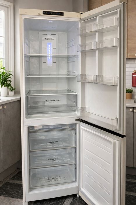 Продаю холодильник LG NO FROST