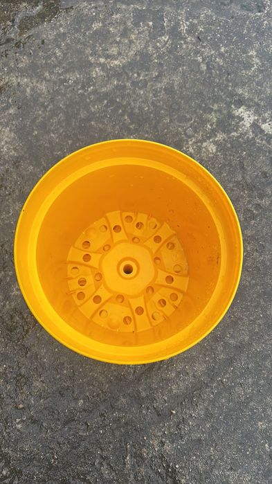 Ghivece din plastic 25 cm