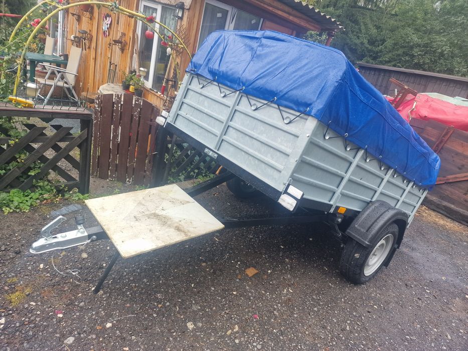 Vând compresor 100 litri  noi 1300 lei