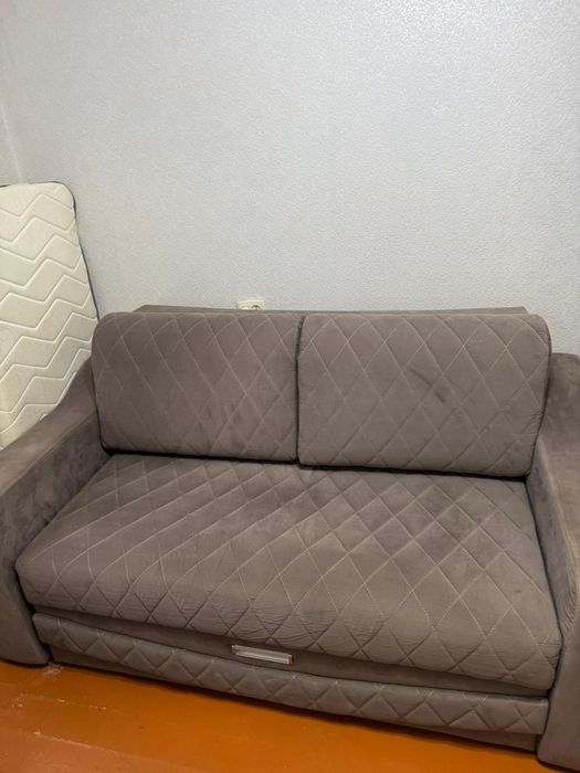 Продам Диван и шкаф-тумба