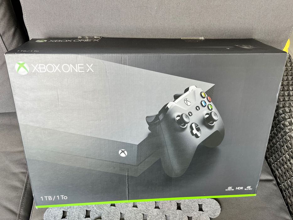 Consolă Xbox one x