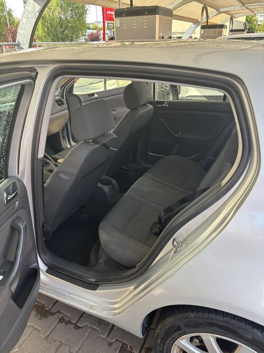 VOLKSWAGEN Golf 2005 — imagine 10