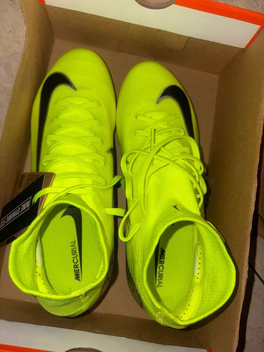 Ghete de fotbal profesionale Nike Mercurial ACC