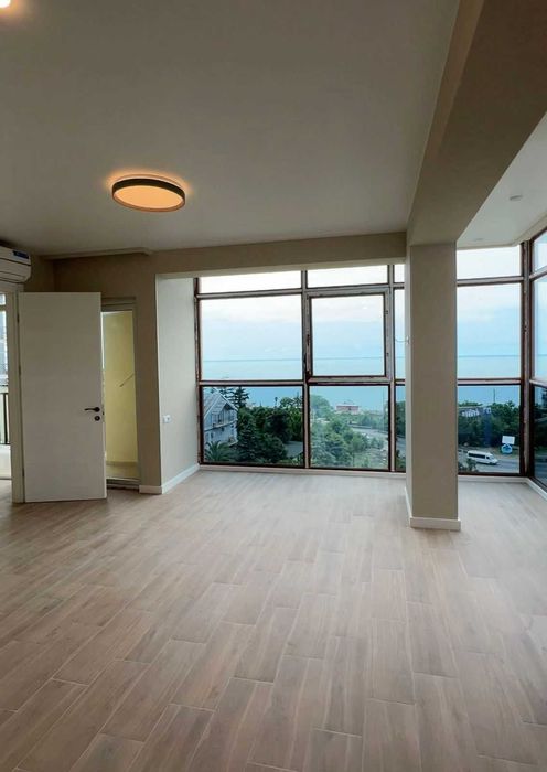 Квартира в Батуми у моря