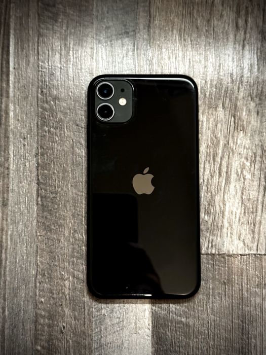 iPhone  11 64Gb.