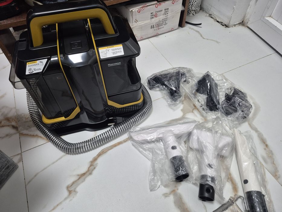 Продам моющий пылесос.