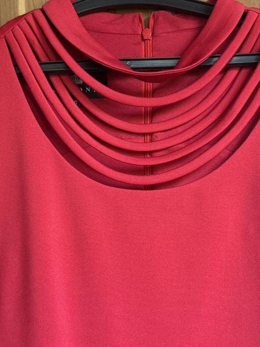 Официална дамска рокля