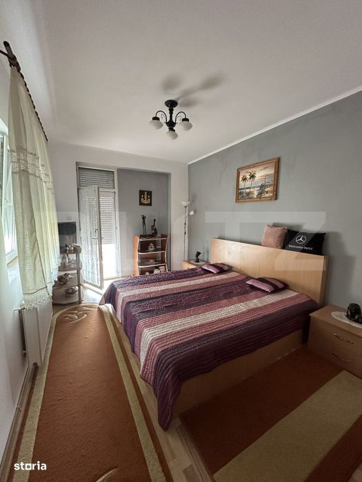 Casa P+2, 240 mp, 300 mp teren, zona Titulescu