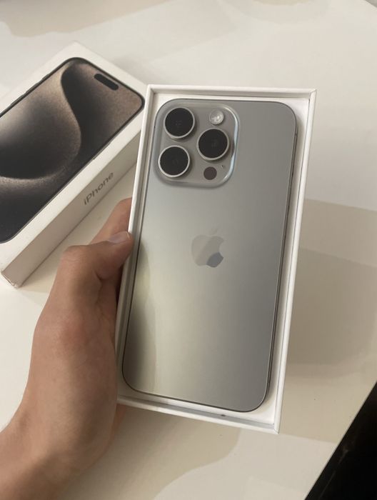 Продам айфон 15 про