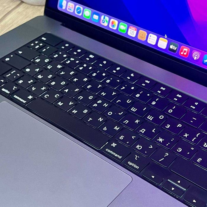 идеальный MacBook Pro 16” 10-Core M1 Pro/ 16Gb / 512Gb SSD
