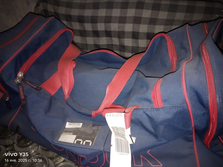 Янги 1 марта ишлаган Оргинал Реебок Сумка рассиядан опкелдим ками йок