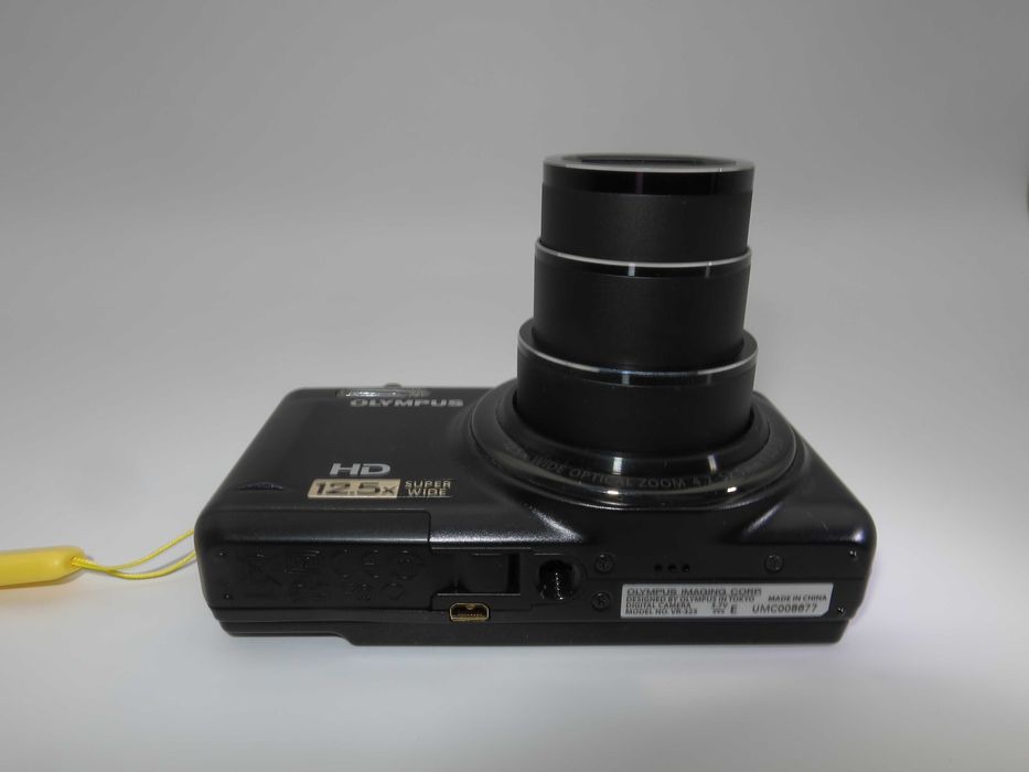 Olympus VR-325 компактен цифрова фотоапарат, дигитална камера с голям оптичен зум 12х, 14MP, отлично състояние като НОВО