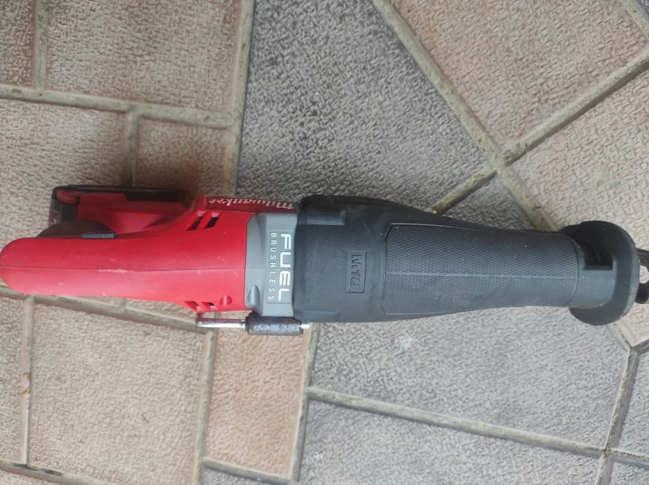 Ferăstrău sabie MILWACKEE in stare foarte buna
