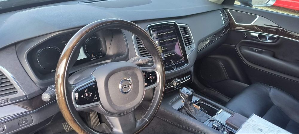 Volvo XC90 T5 – 2016 – 7 locuri – Automat – 163.200 km