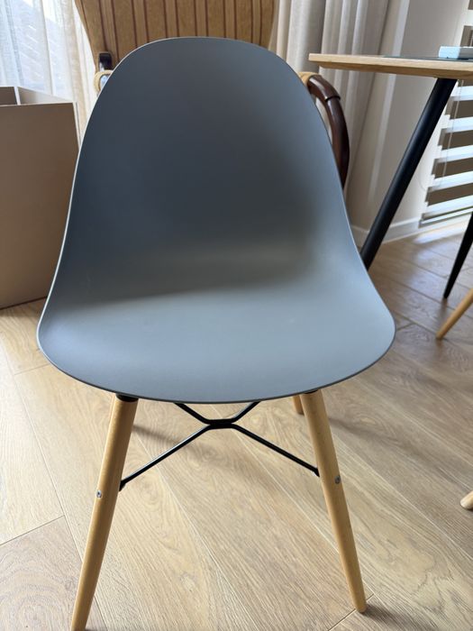 Комплект столове