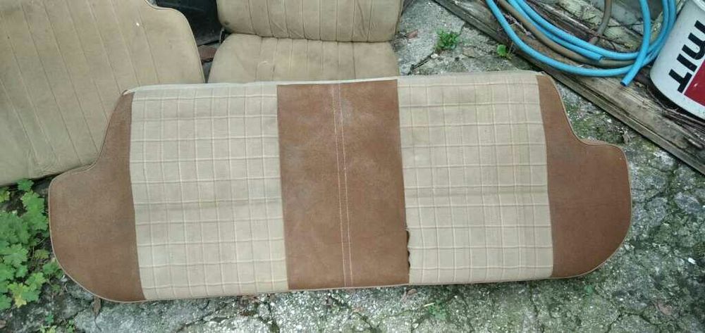 Салон за Datsun Cherry N10 ОРИГИНАЛНИ Авто-части