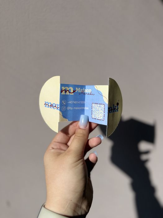 Cărți de vizită unice, pliabile  - Complet Personalizabile