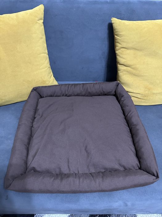 Лежанка для собак или кошек 45*45