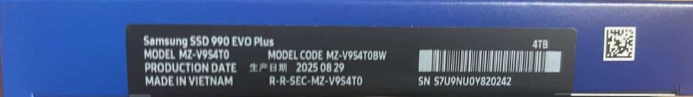 Продавам SSD Samsung 990 Evo Plus, 4TB, M.2, PCIe Чисто Нов ОРИГИНАЛЕН