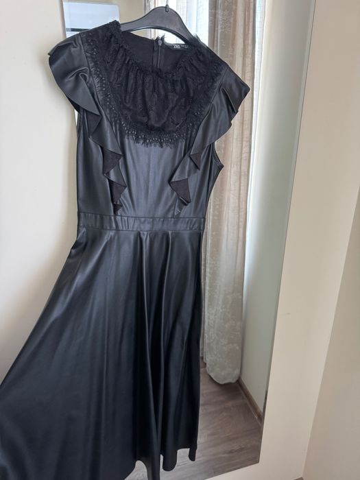 Нова кожена рокля ZARA