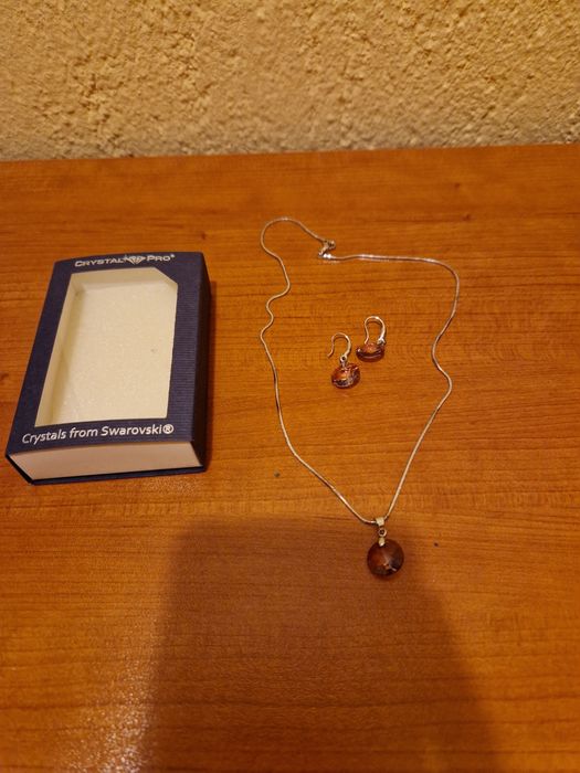 Комплект с камъни Swarovski обеци + колие